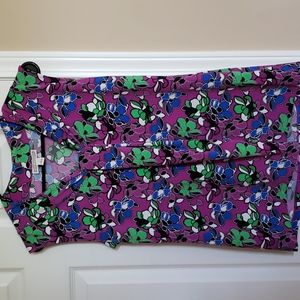 🌹Brand New Purple floral blouse in size M